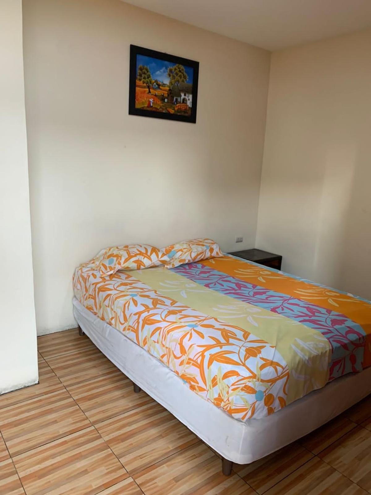 Hostal Las Velas Hotel Manta Bagian luar foto