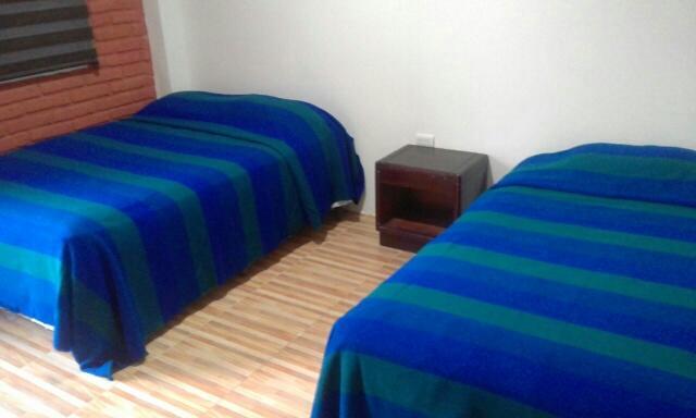 Hostal Las Velas Hotel Manta Bagian luar foto