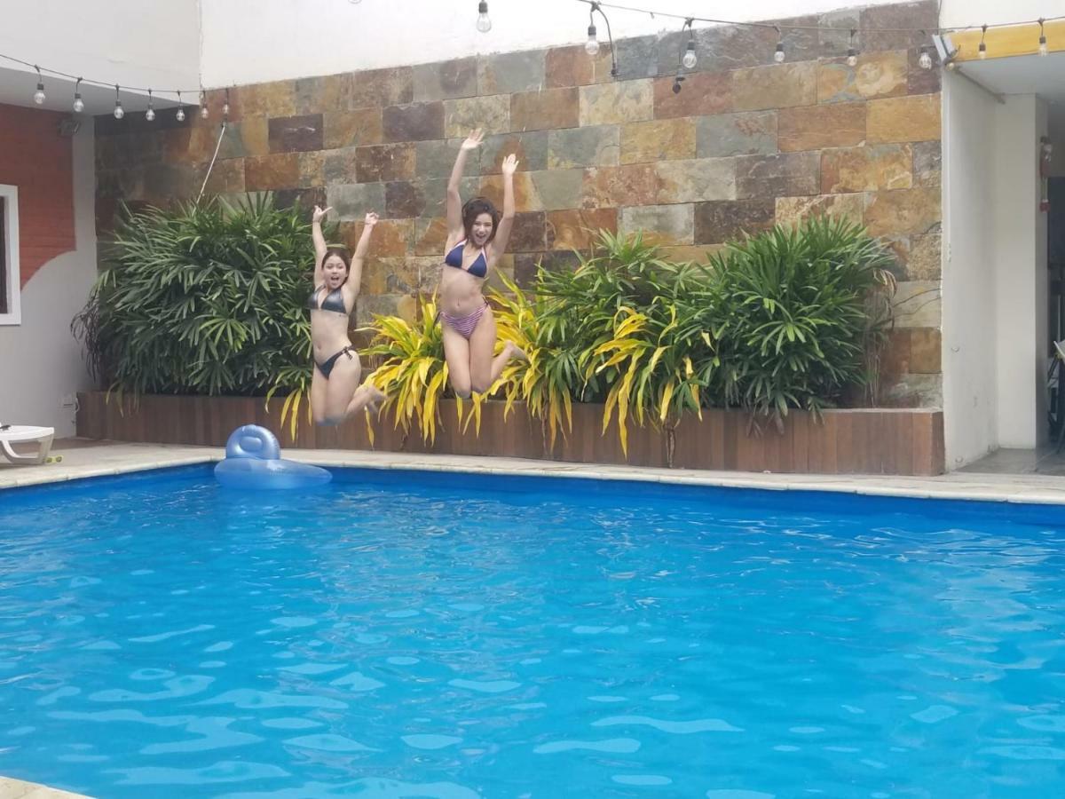 Hostal Las Velas Hotel Manta Bagian luar foto